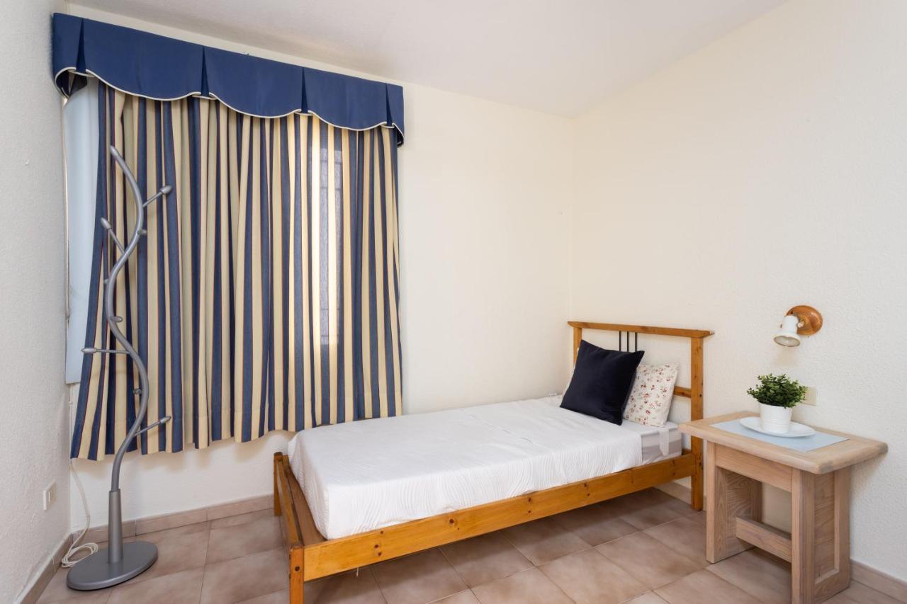 Home2Book Charming Castle Harbour Los Cristianos Лос Кристианос Экстерьер фото