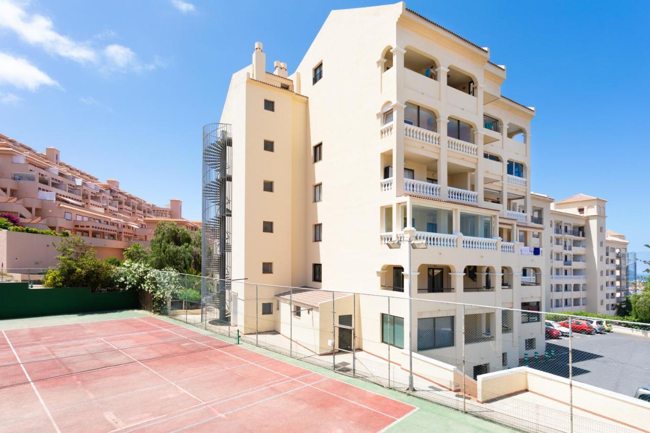 Home2Book Charming Castle Harbour Los Cristianos Лос Кристианос Экстерьер фото