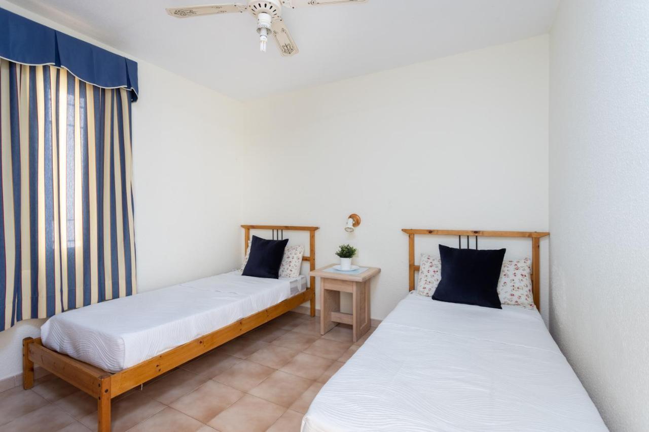 Home2Book Charming Castle Harbour Los Cristianos Лос Кристианос Экстерьер фото
