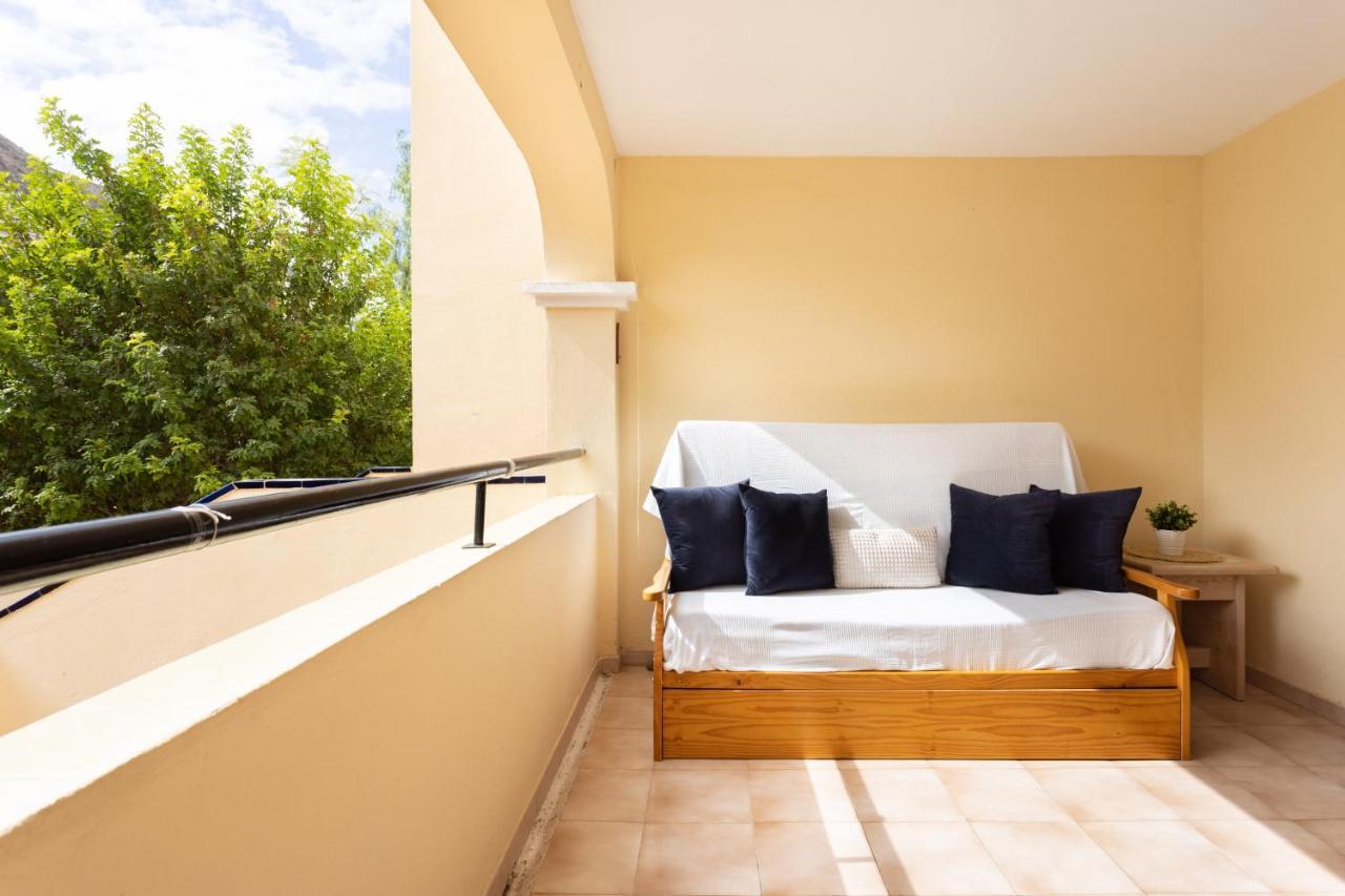 Home2Book Charming Castle Harbour Los Cristianos Лос Кристианос Экстерьер фото